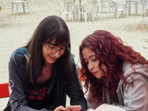 Ritual das cinzas de Michel jogadas na praia de Itaipu